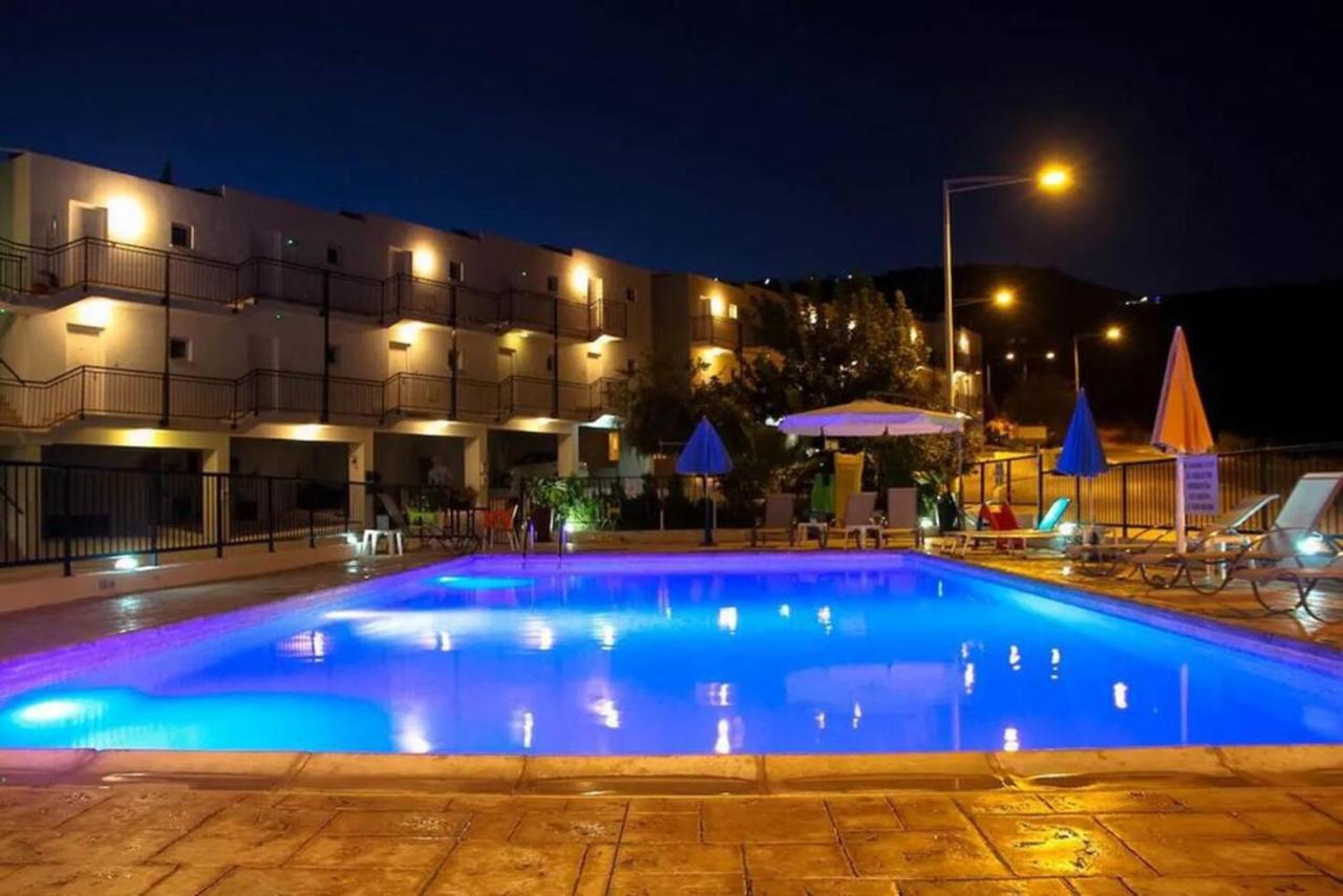 Panoramic Holidays Пейя Экстерьер фото